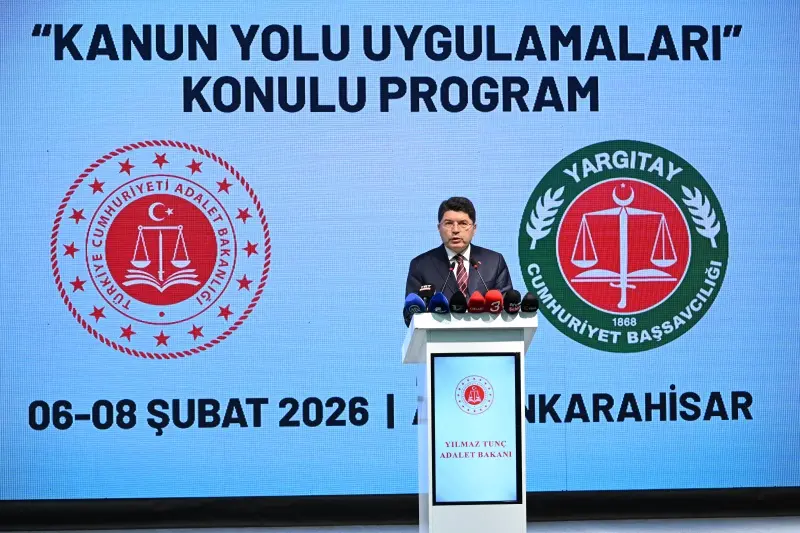 Bakan Tunç'tan Deprem Davaları Açıklaması Adalet Bakanı Yılmaz Tunç deprem davaları açıklaması